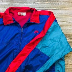 VINTAGE Nike Windbreaker